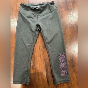 Reebok Womens Pull On Capri Active Leggings Gray/Pink Size XS